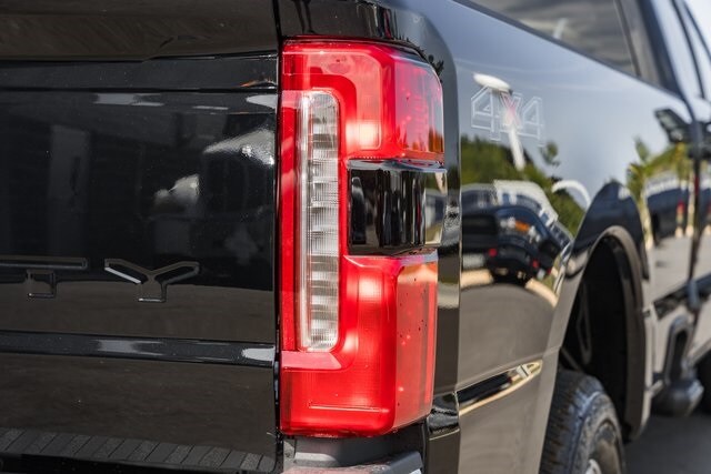 2026 Ford F-250 Lariat photo 6