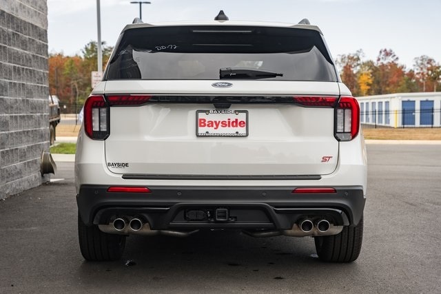 2026 Ford Explorer ST photo 3