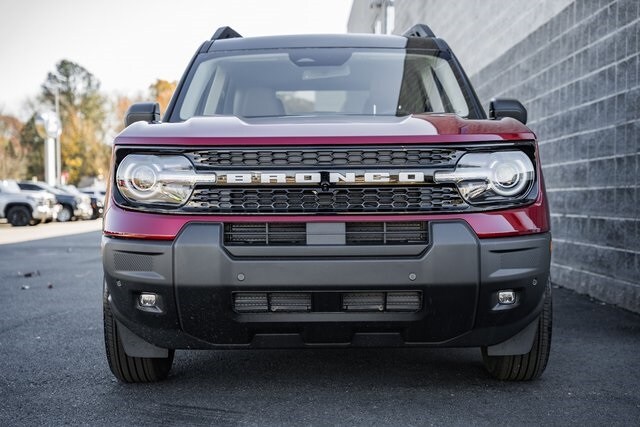 2025 Ford Bronco Sport Outer Banks photo 2