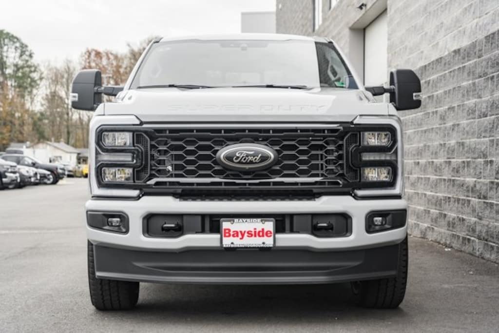 New 2026 Ford F-250 XLT Truck Crew Cab