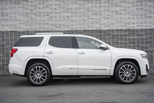 2020 Gmc Acadia Denali photo 2