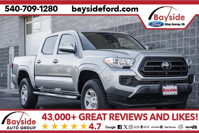 2022 Toyota Tacoma SR's photo
