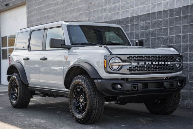 2026 Ford Bronco 4-Door Badlands - Photo 2