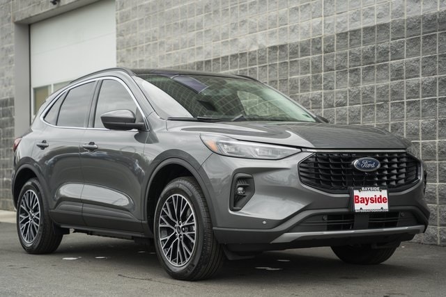 2026 Ford Escape Plug-In Hybrid Premium photo 2