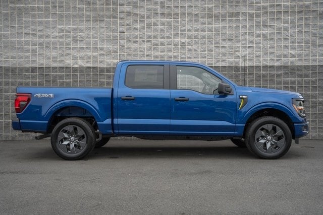 2025 Ford F-150 STX photo 4