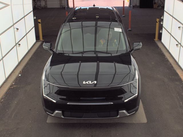 Used 2026 Kia EV9 Light L/R with VIN 5XYAB5S17TG006605 for sale in King George, VA