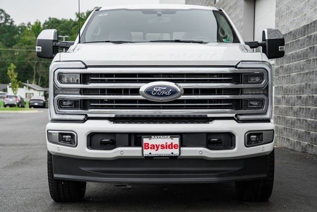 2026 Ford F-350 Platinum photo 2