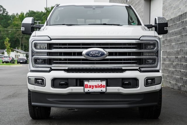 2026 Ford F-350 Platinum photo 2