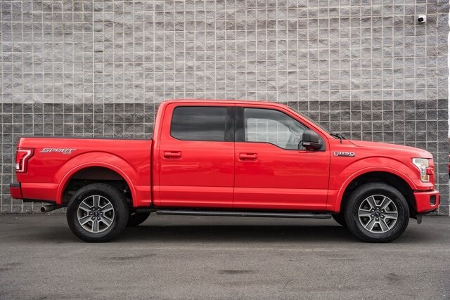 2016 Ford F-150 XLT photo 4