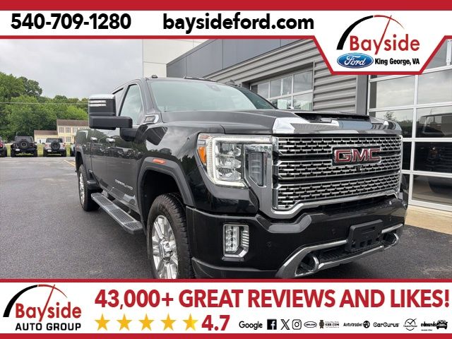 2023 GMC Sierra 4WD Crew Cab Standard Box Denali's photo