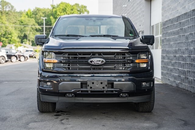 2025 Ford F-150 XLT photo 3