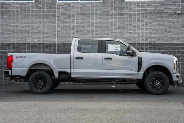 2026 Ford F-250 XL photo 3