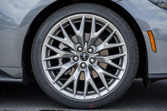 2025 Ford Mustang EcoBoost Premium Convertible - Photo 24