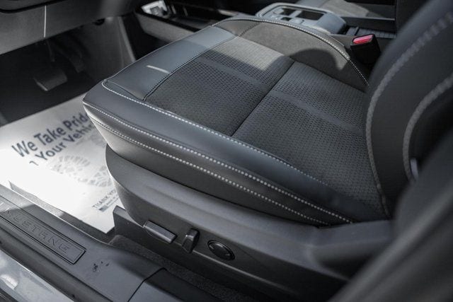 2025 Ford Mustang Mach-E GT - Photo 45