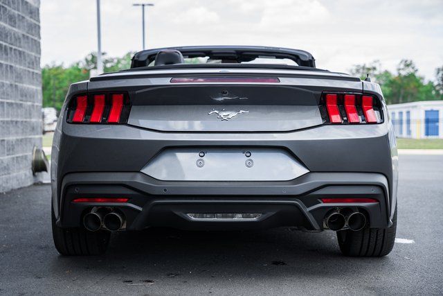 2025 Ford Mustang EcoBoost Premium Convertible - Photo 10