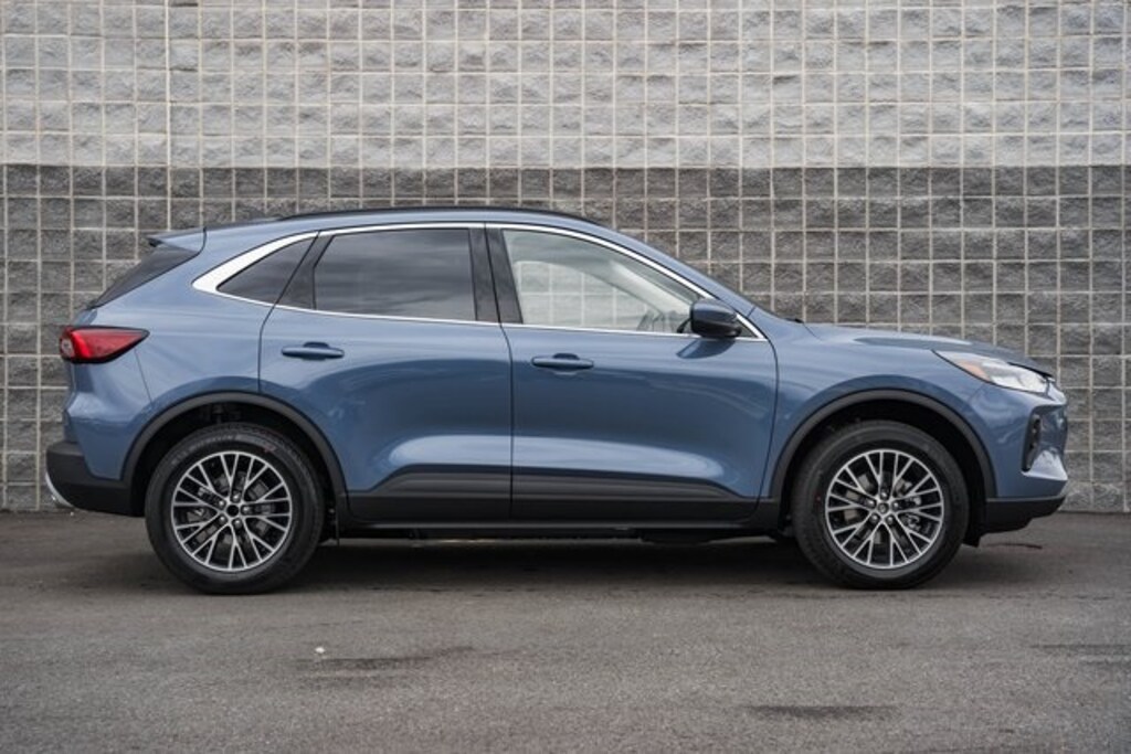 New 2026 Ford Escape Base SUV