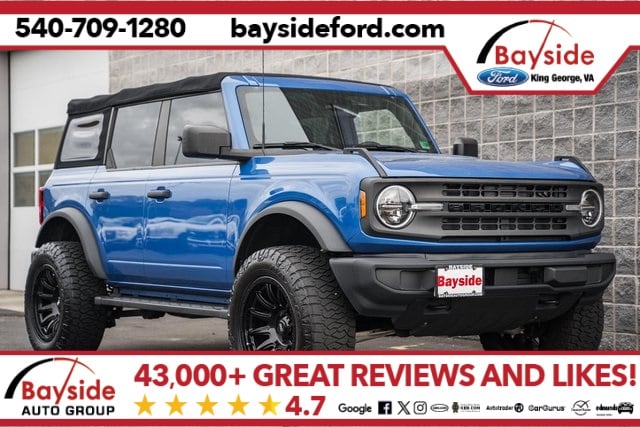 2022 Ford Bronco 4-Door Base's photo