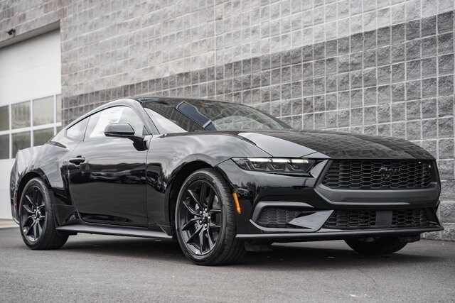 2026 Ford Mustang EcoBoost Premium photo 2