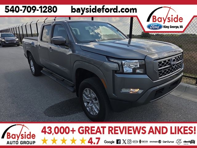 2022 Nissan Frontier SV Crew Cab 4X4 LWB's photo