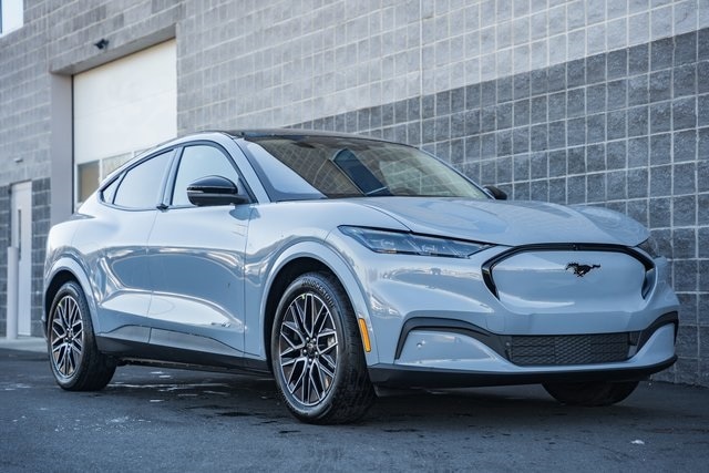 2025 Ford Mustang Mach-E Premium RWD's photo