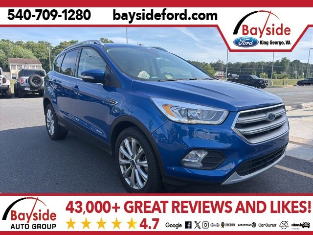 2017 Ford Escape Titanium's photo