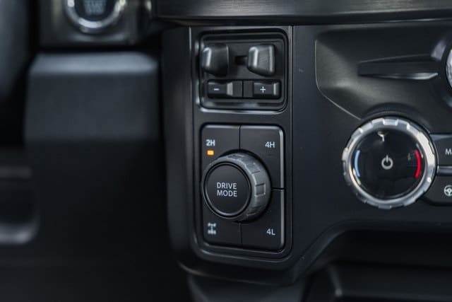 2026 Ford F-250 Lariat photo 22