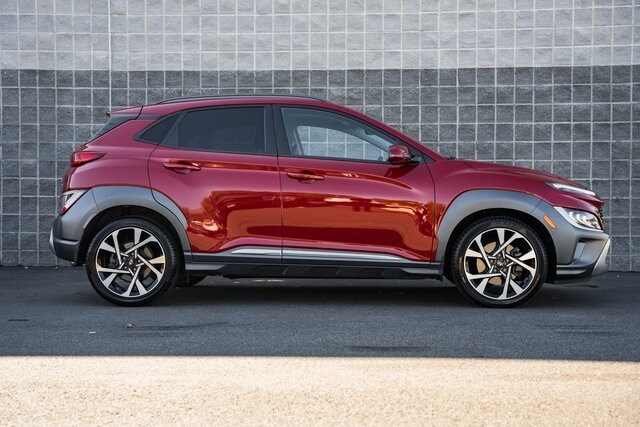 2022 Hyundai Kona Limited photo 4