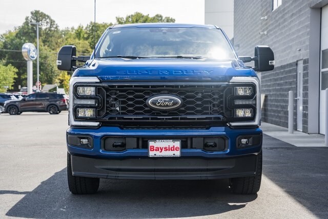 2026 Ford F-350 XLT photo 3
