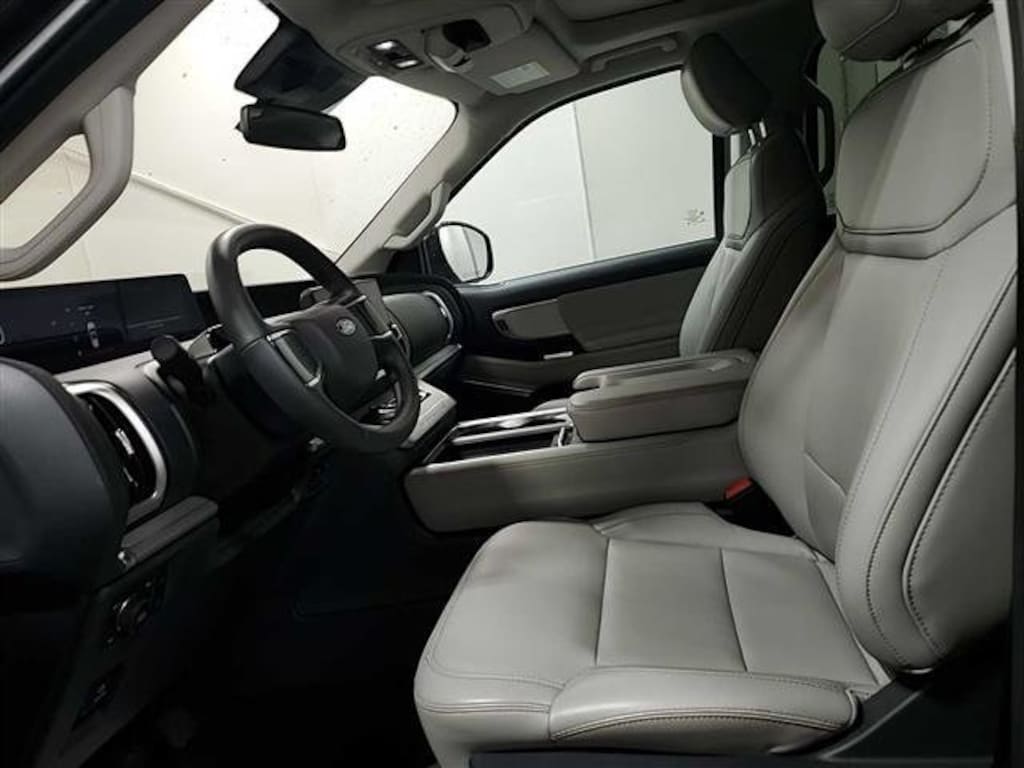 Used 2025 Ford Expedition Active SUV