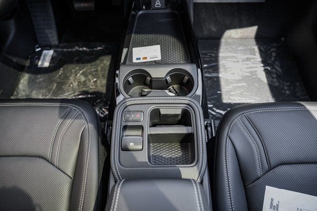 2025 Ford Mustang Mach-E Premium - Photo 35