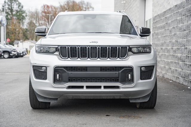 2022 Jeep Grand Cherokee Overland photo 3