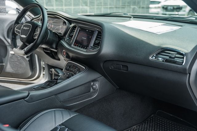 2022 Dodge Challenger SRT - Photo 34