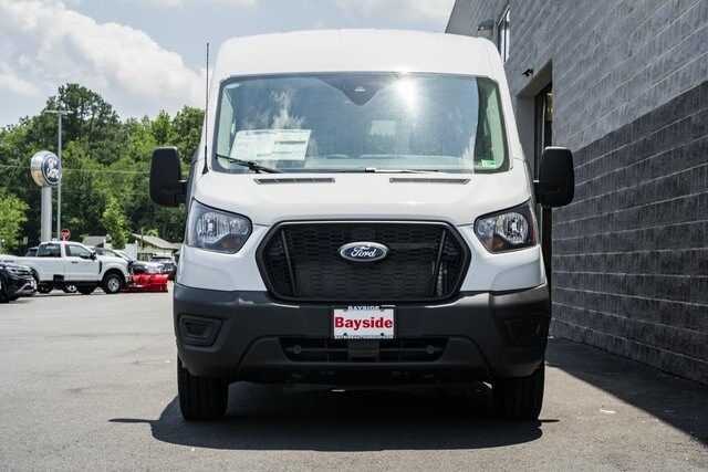 2025 Ford Transit Cargo Van photo 4