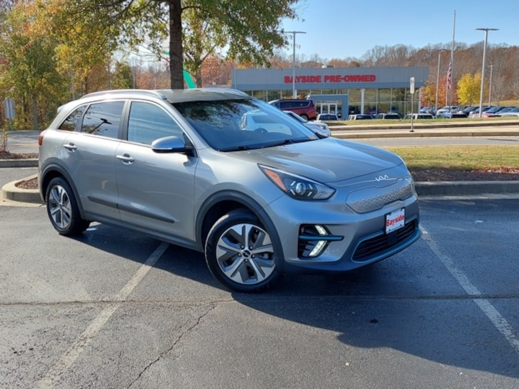 Used 2022 Kia Niro EV S SUV