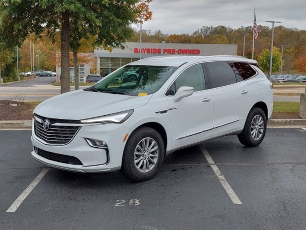Used 2023 Buick Enclave Essence SUV