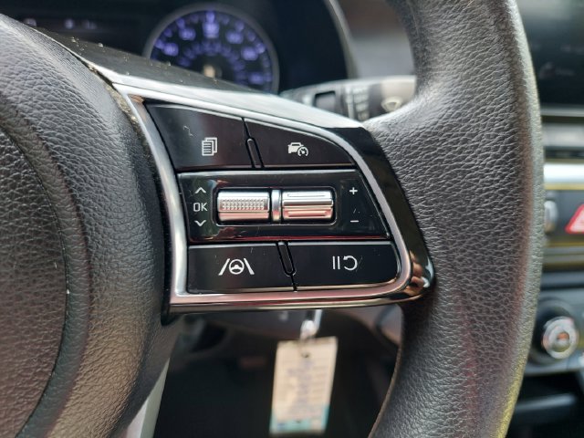 2023 Kia Forte LXS - Photo 21