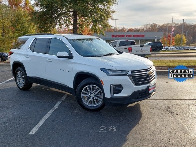 2023 Chevrolet Traverse photo 2