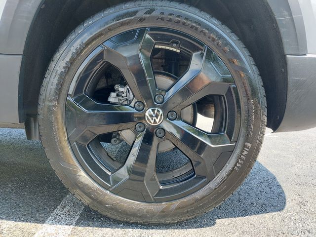 2025 Volkswagen Taos SEL - Photo 31