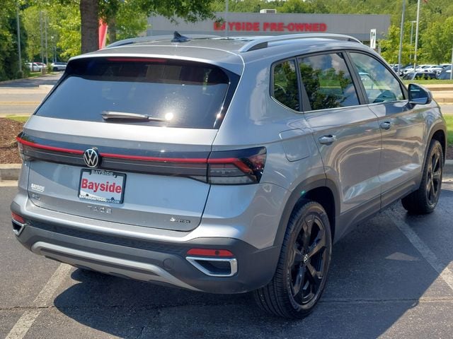2025 Volkswagen Taos SEL - Photo 24