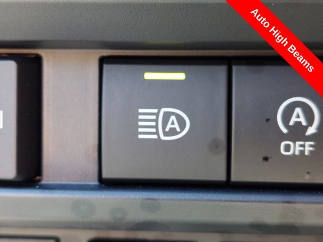 2025 Toyota Tundra Limited - Photo 22
