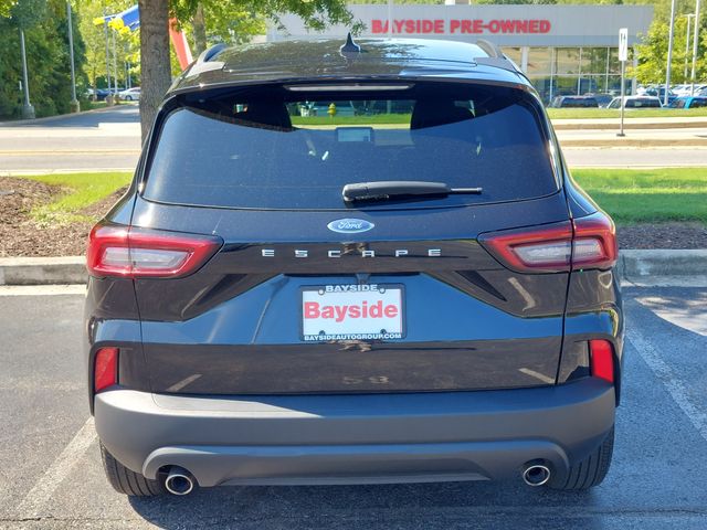 2025 Ford Escape ST-Line - Photo 18