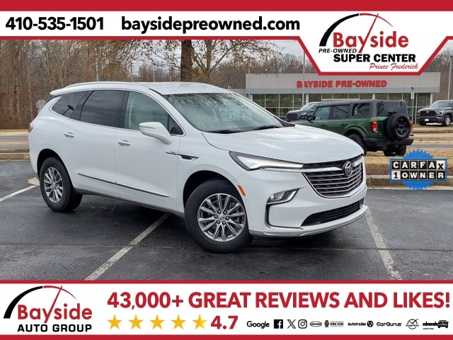 2023 Buick Enclave Essence's photo