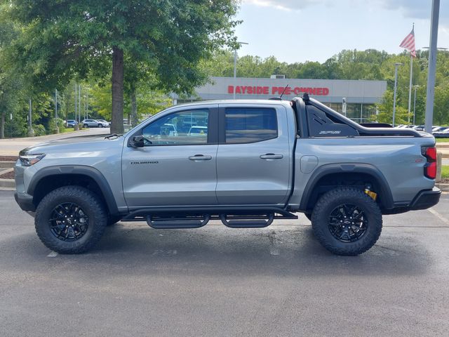 2025 Chevrolet Colorado ZR2 - Photo 9