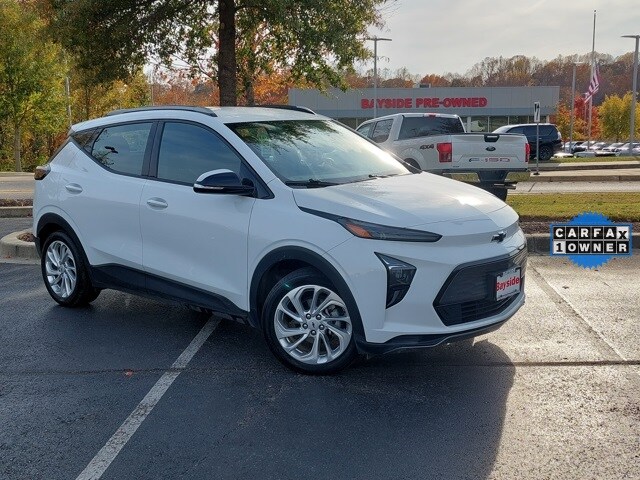 2023 Chevrolet Bolt EUV photo 2