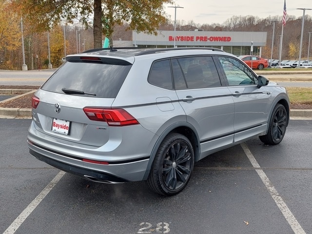 2021 Volkswagen Tiguan SE R-Line Black photo 4