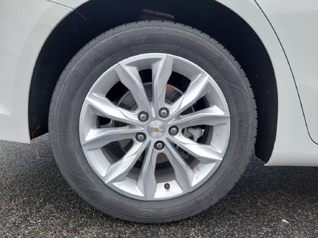 2025 Chevrolet Malibu 1LT - Photo 30