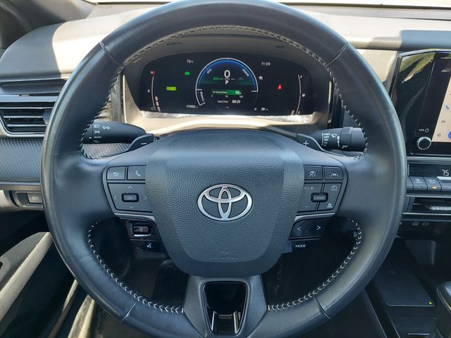 2025 Toyota Camry SE - Photo 28