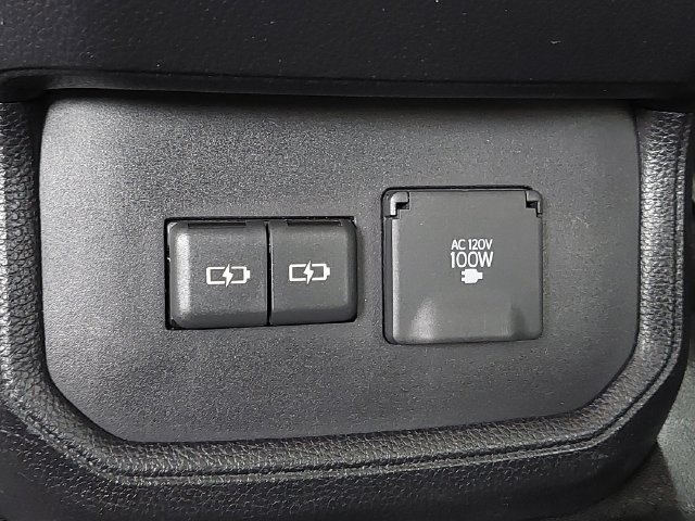 2023 Toyota Highlander Limited - Photo 31
