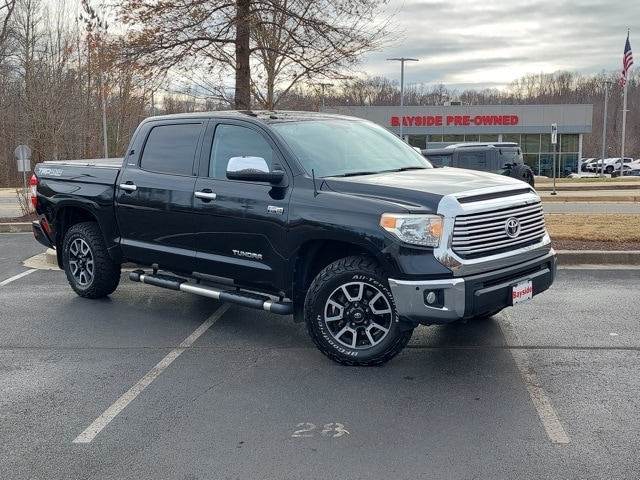 2017 Toyota Tundra Limited's photo