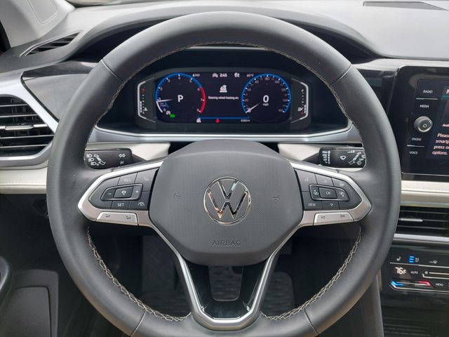 2025 Volkswagen Taos SEL - Photo 26